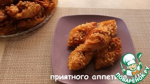 Пахлава крымская медовая с орехами